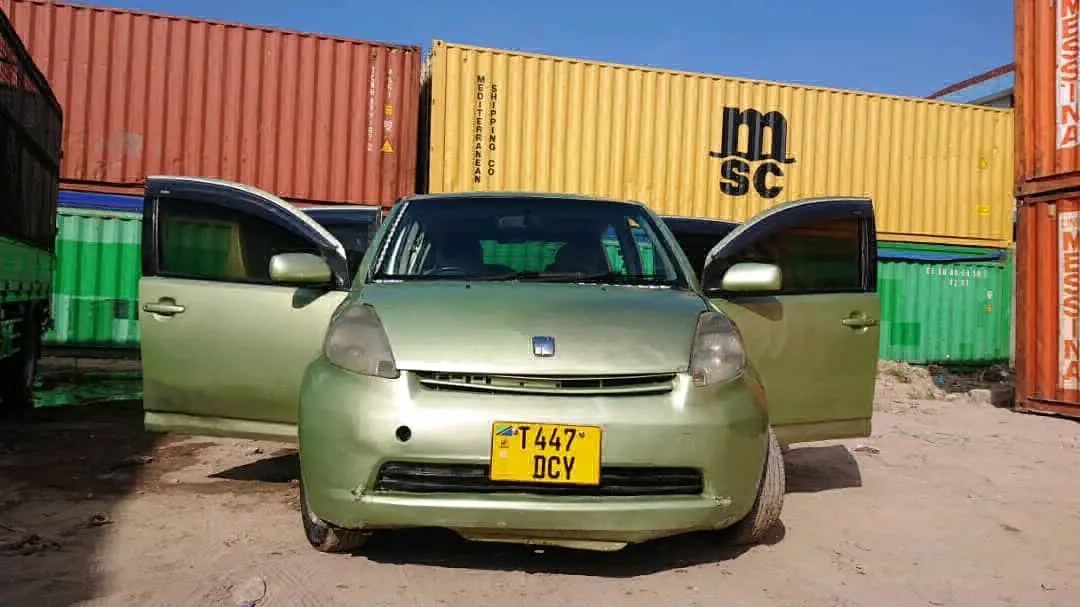 Toyota Passo Light Green