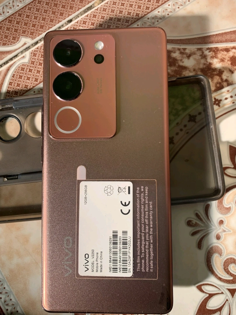 Vivo V29 Smartphone 12GB RAM 256GB Storage thumbnail 2