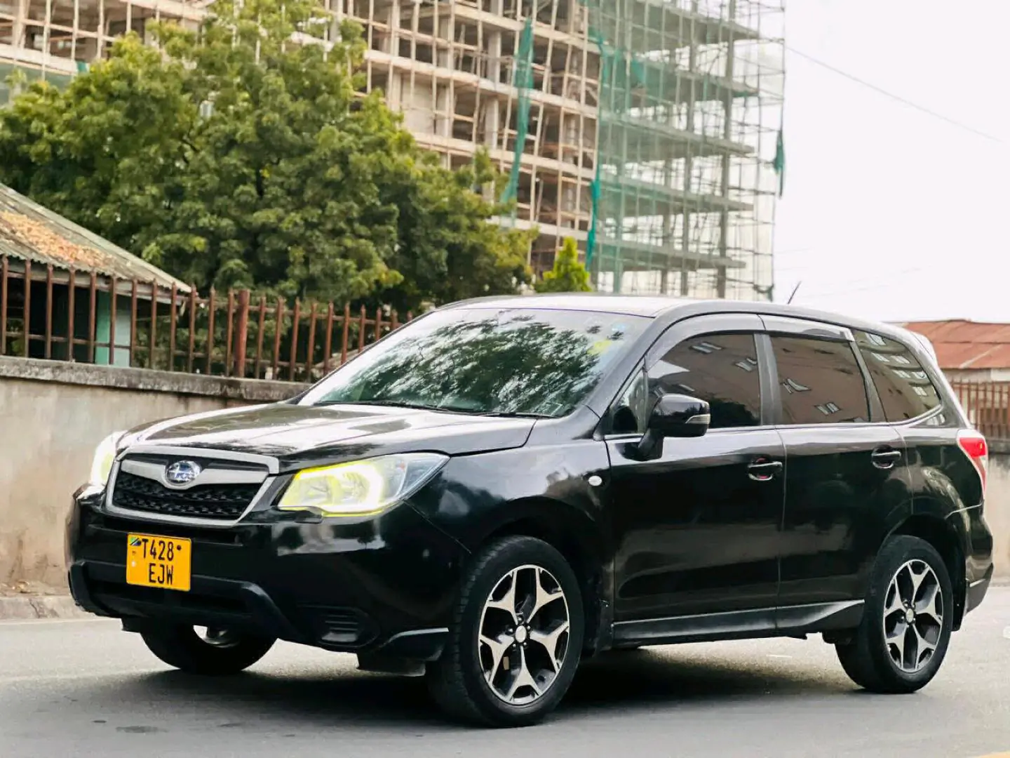 2014 Subaru Forester Full Option thumbnail 3