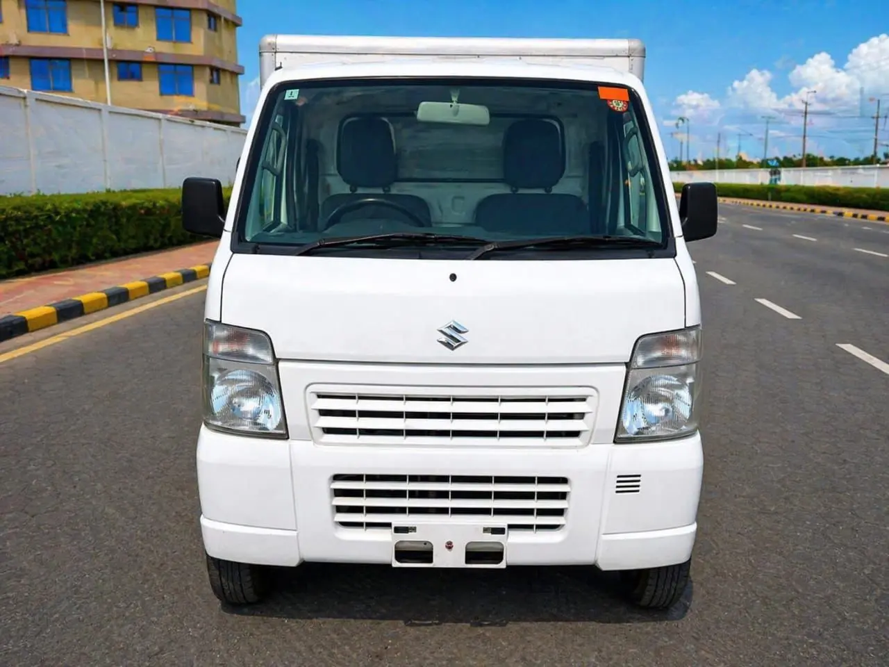 2011 Suzuki Carry Refrigerator Truck (DA63T) thumbnail 7