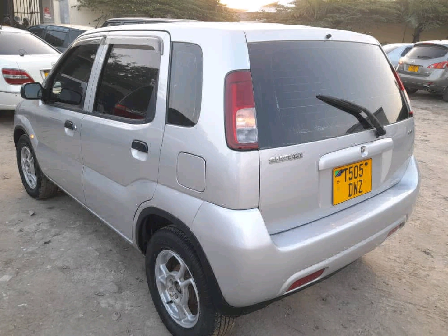 Suzuki Swift 2002 1330cc thumbnail 2