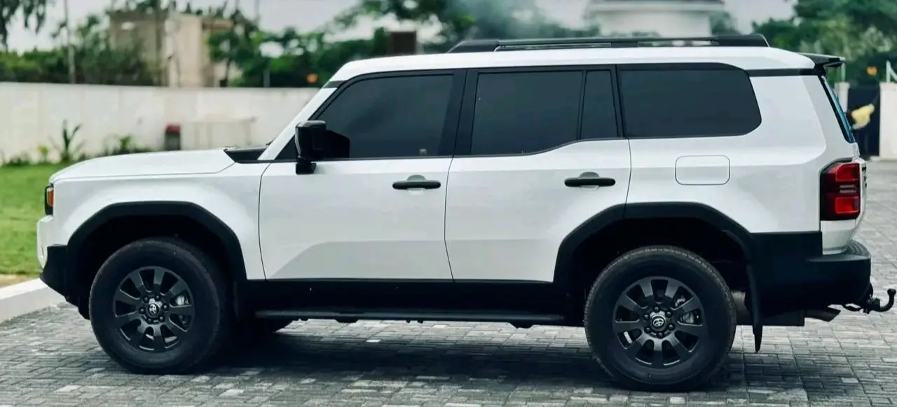 Toyota Land Cruiser Prado 250 (2025) thumbnail 5