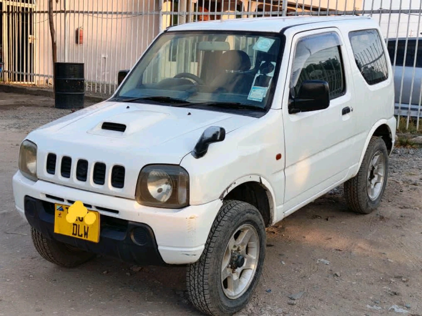 White Suzuki Jimny Compact SUV Automatic 690cc