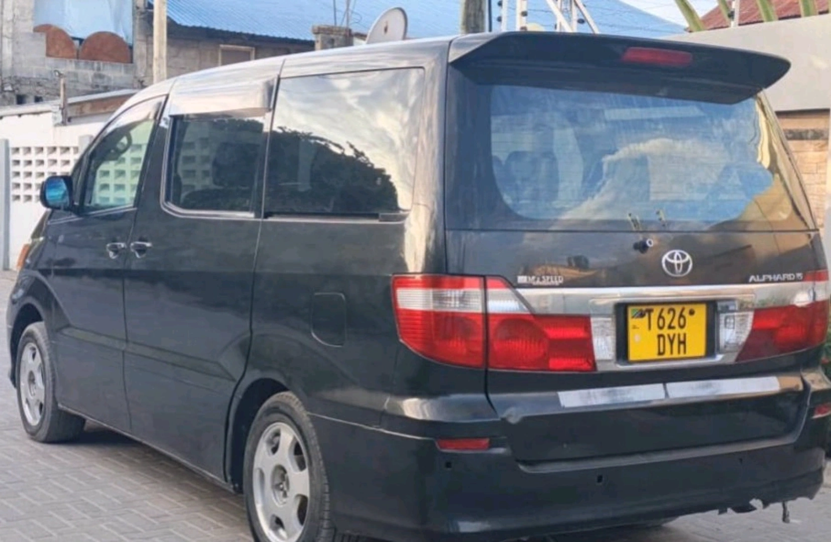 Toyota Alphard Minivan T626 DYH thumbnail 6