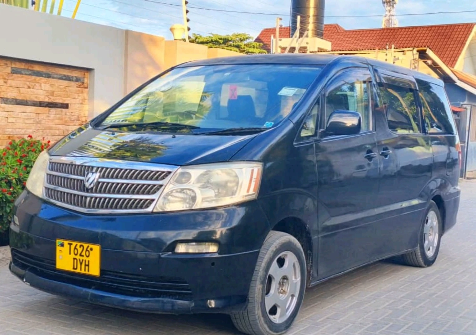 Toyota Alphard Minivan T626 DYH thumbnail 8
