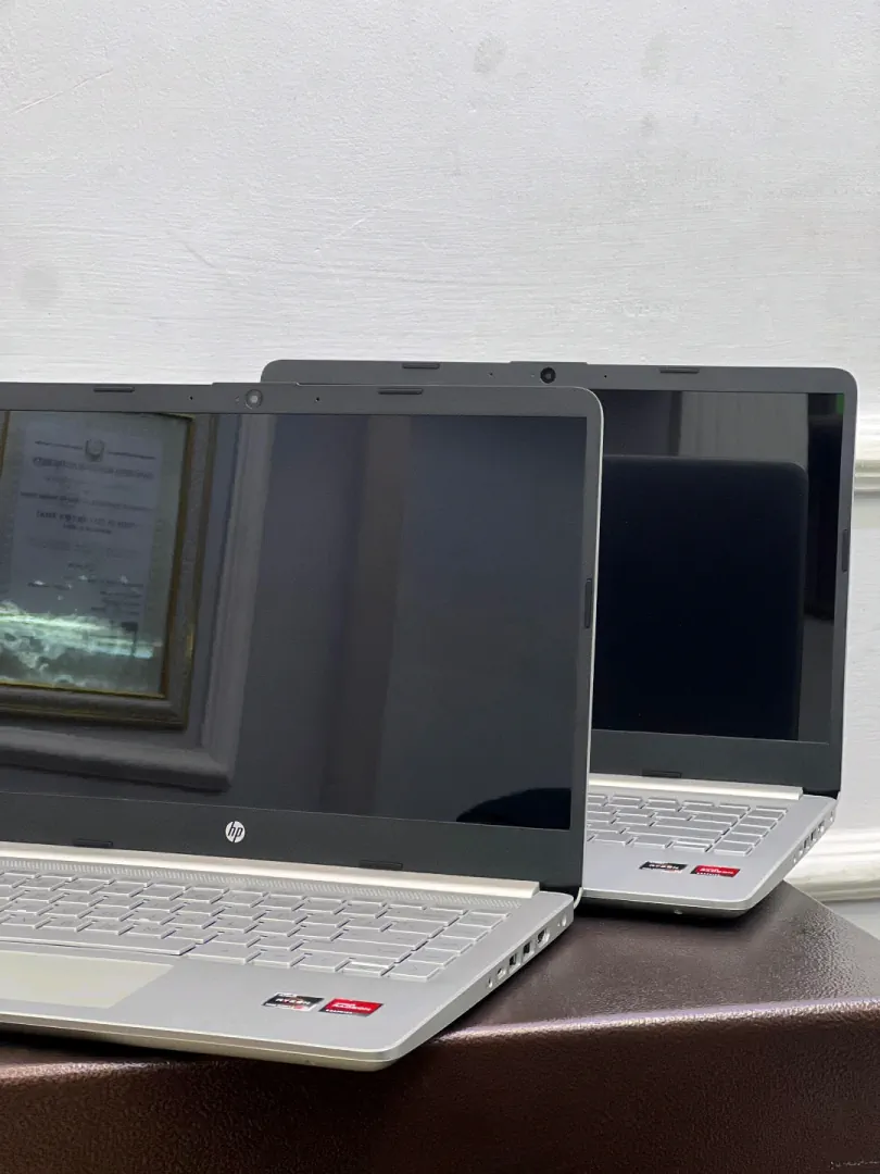 HP Laptop 14s-fq1xxx (8GB RAM, 256GB SSD) thumbnail 3