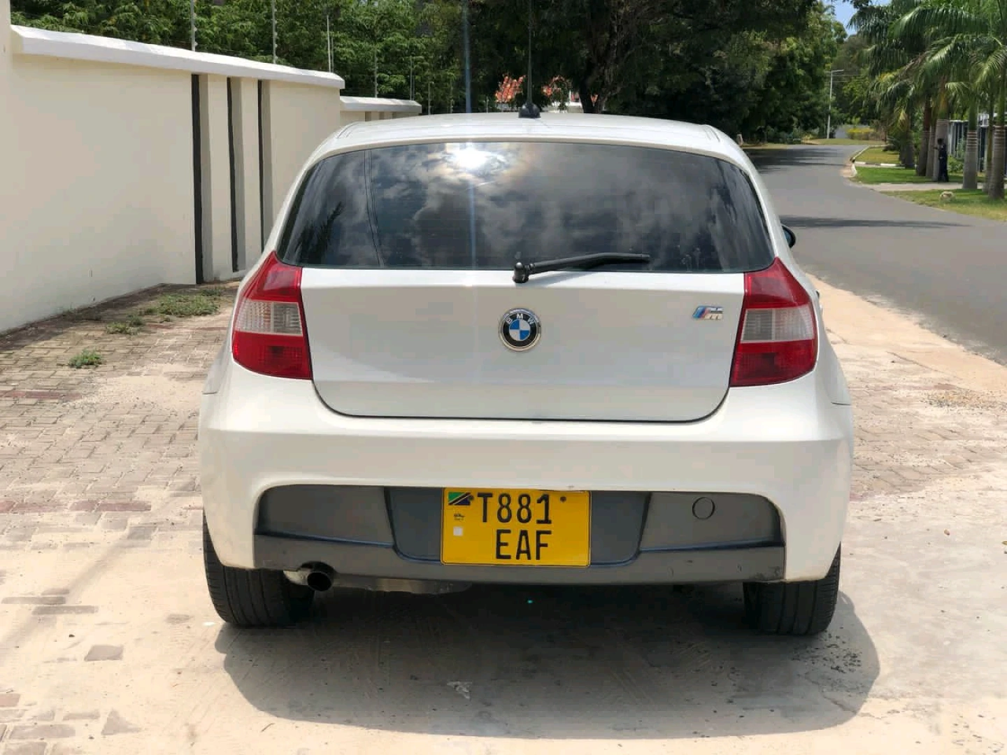 BMW 1 Series Hatchback 2006 Low Mileage thumbnail 5