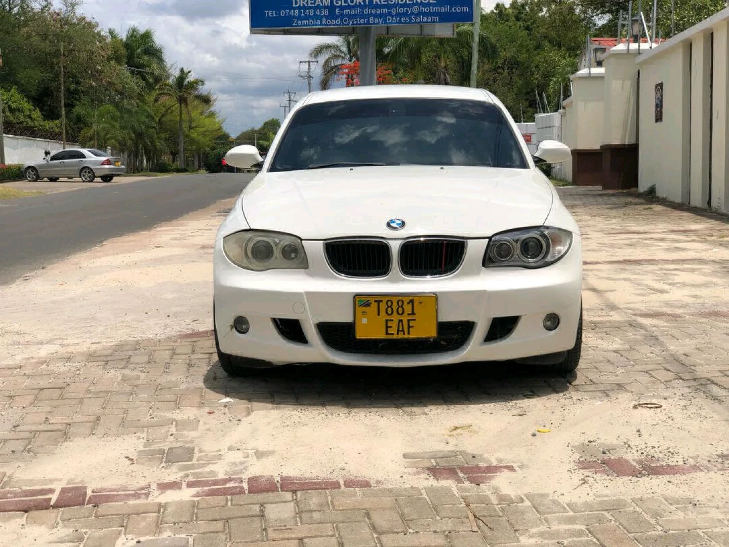 BMW 1 Series Hatchback 2006 Low Mileage thumbnail 6