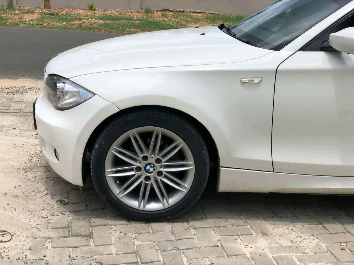 BMW 1 Series Hatchback 2006 Low Mileage thumbnail 7