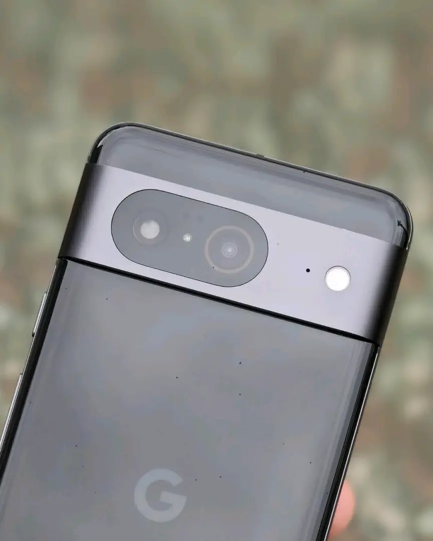 Used Google Pixel 8 Smartphone