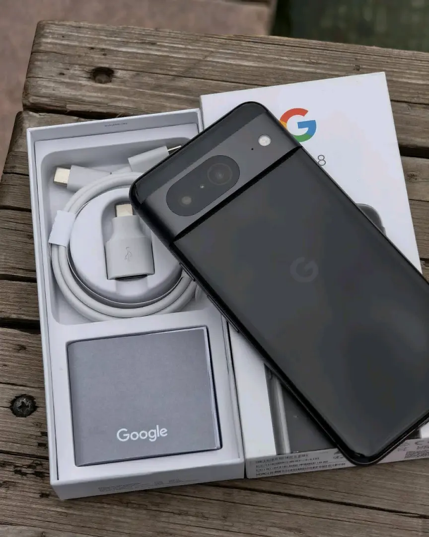 Used Google Pixel 8 Smartphone thumbnail 3