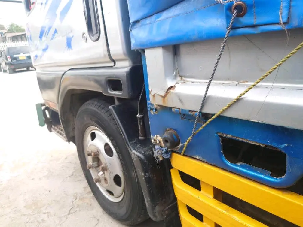Mitsubishi Canter Truck thumbnail 8