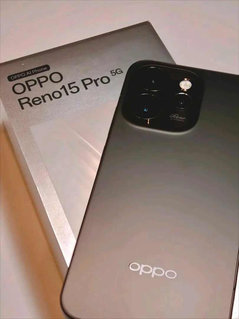 Oppo Reno 15 Pro 512GB/12GB Smartphone thumbnail 2
