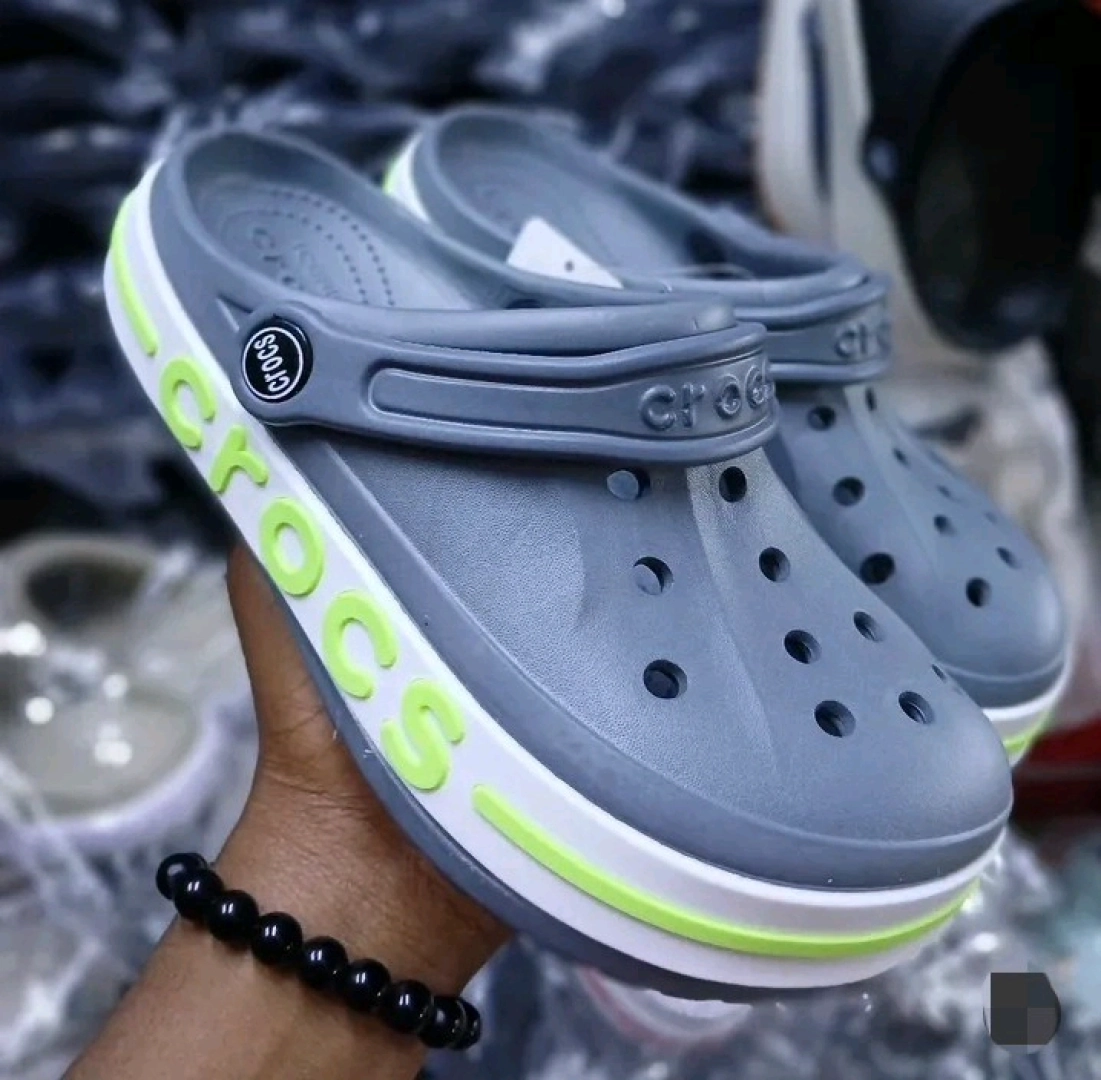 Grey Crocs-style Clogs/Sandals