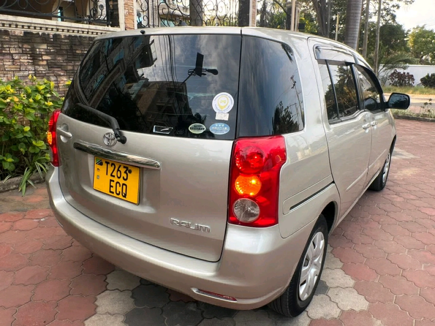 Toyota Raum 2003 Model 1490 CC For Sale thumbnail 5