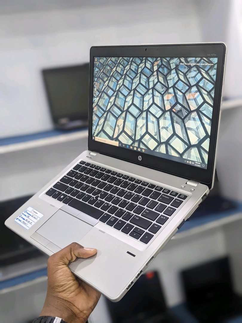 HP EliteBook Folio Laptop Core i7 8GB RAM 500GB HDD thumbnail 5