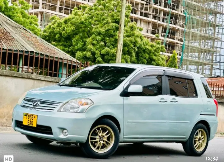 Toyota Ractis - Namba E thumbnail 8