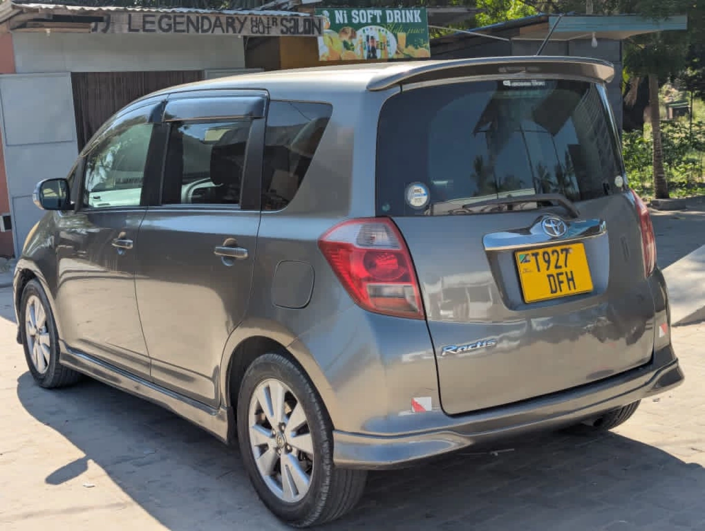 Toyota Ractis 1290cc for Sale (8.8 Million TZS) thumbnail 3