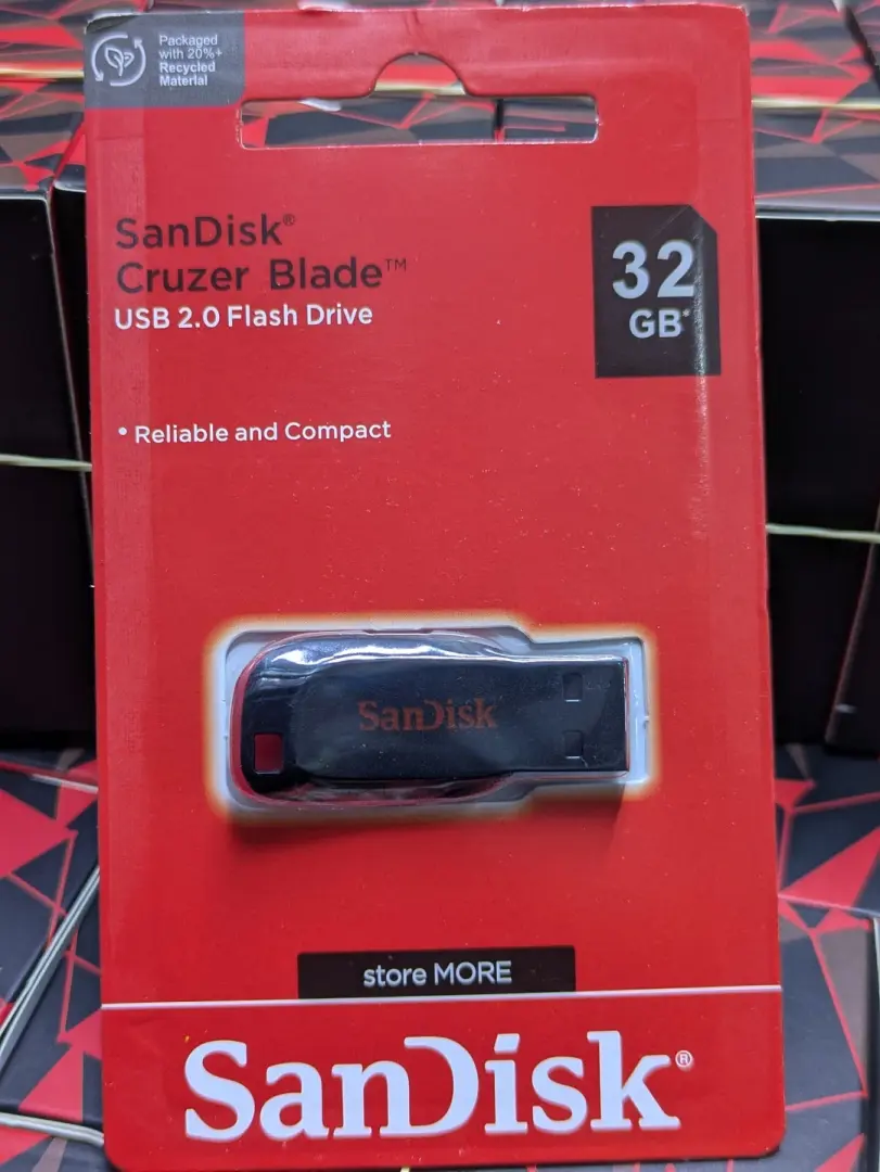 SanDisk Cruzer Blade 32GB USB Flash Drive