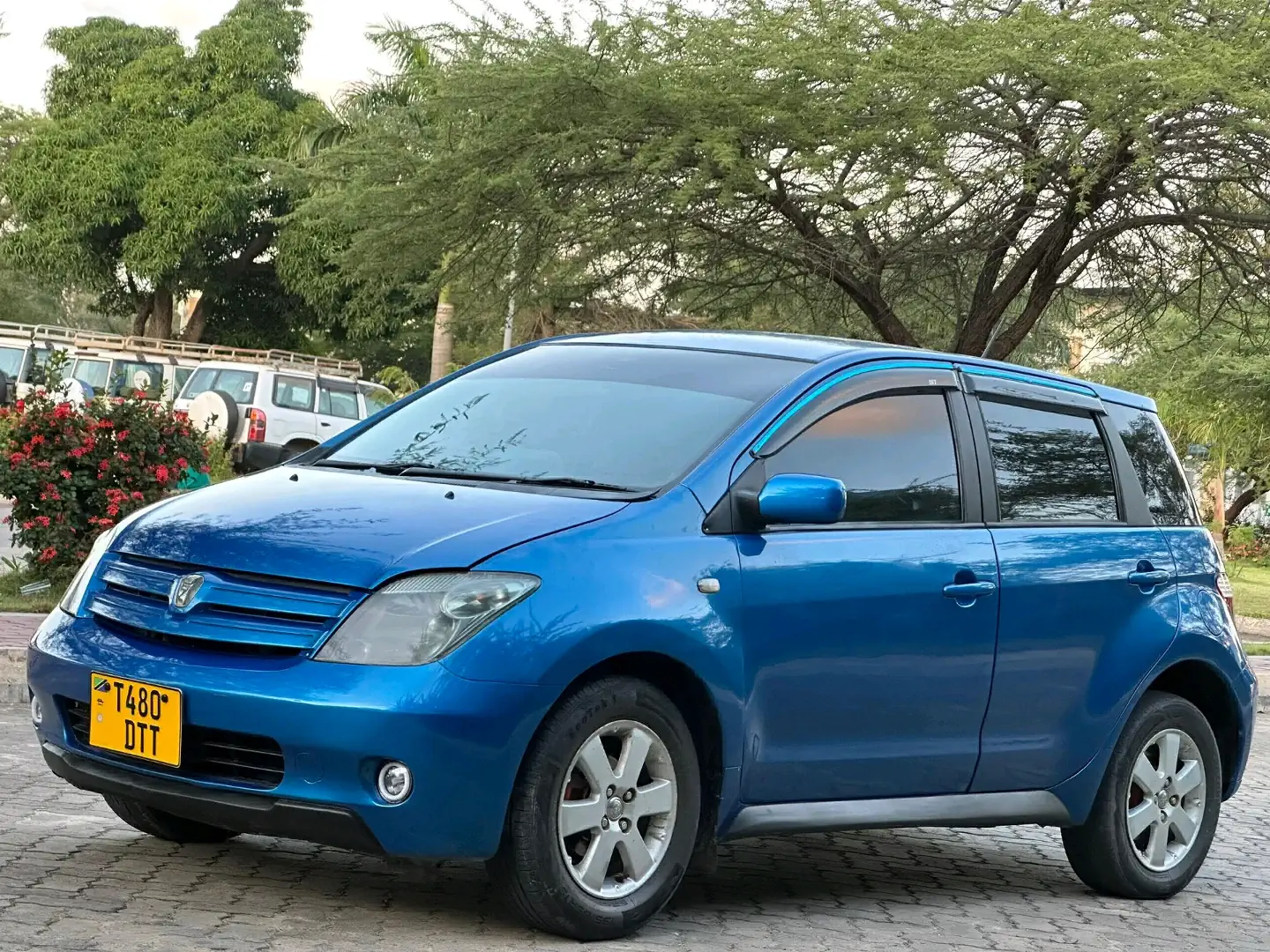 Toyota Ist 2005 Blue 1490cc for Sale thumbnail 3