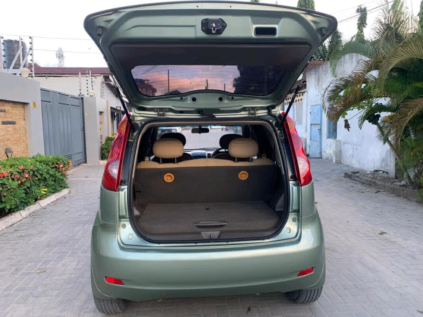 Nissan Note 2005 (1490 CC) Full AC thumbnail 6