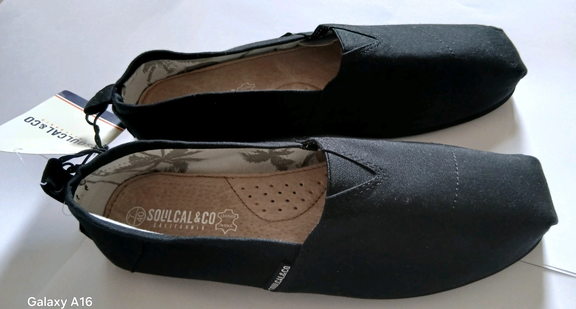 Women's Brand New Black Canvas Slip-on Shoes thumbnail 2