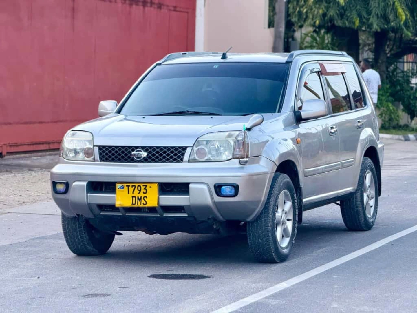Nissan X-Trail SUV 2005 DMS thumbnail 5