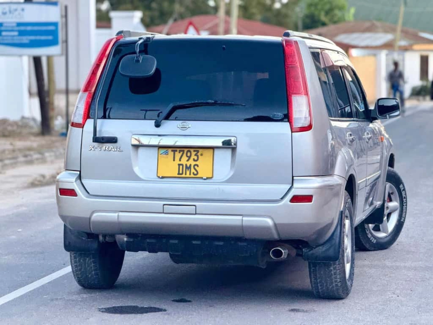 Nissan X-Trail SUV 2005 DMS thumbnail 8
