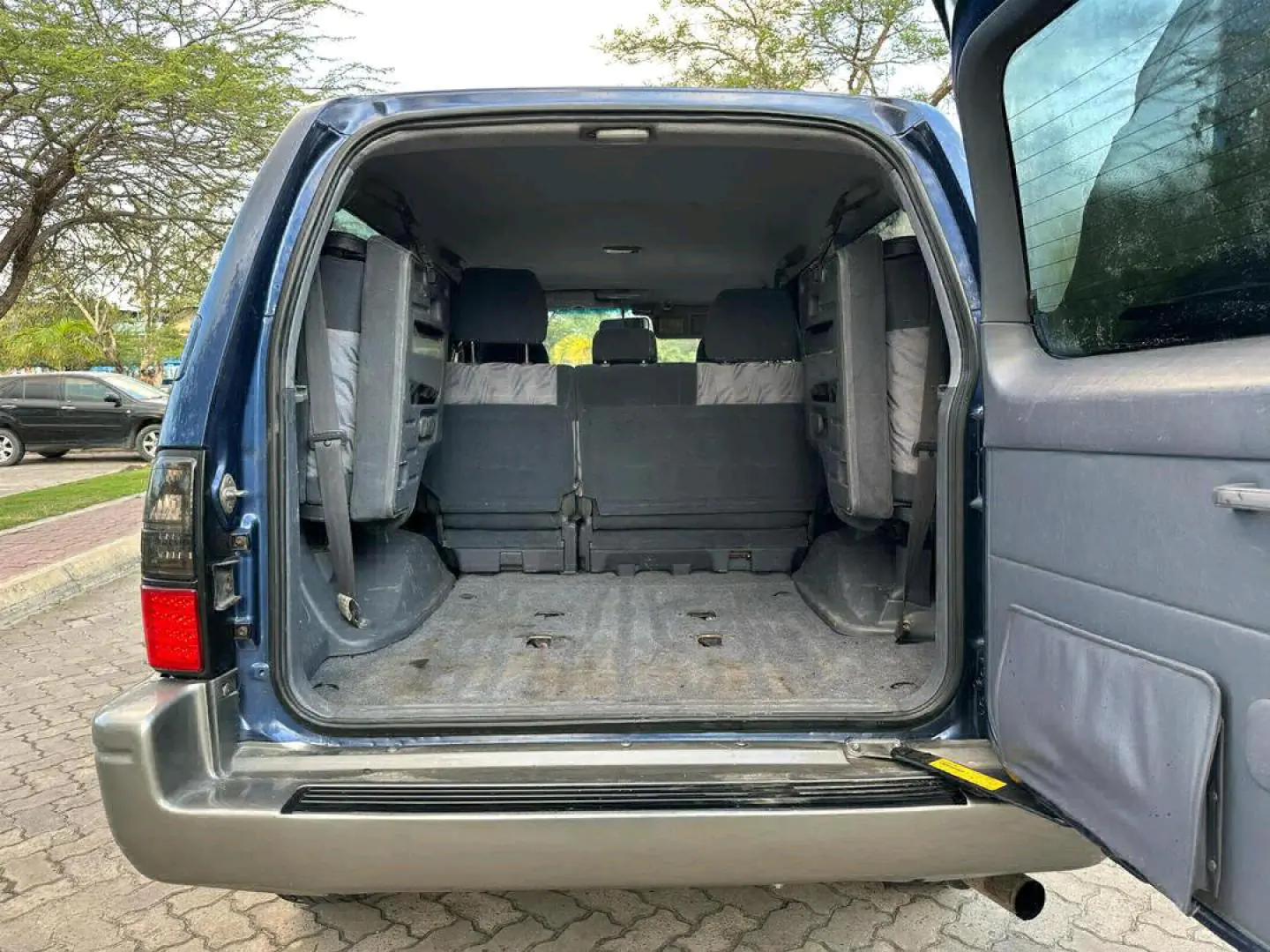 2001 Toyota Land Cruiser Prado Diesel Automatic thumbnail 8