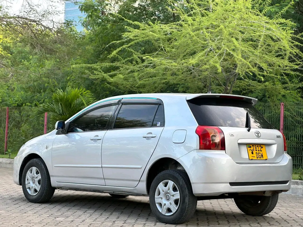 Toyota Runx 2005 (DGW) thumbnail 5