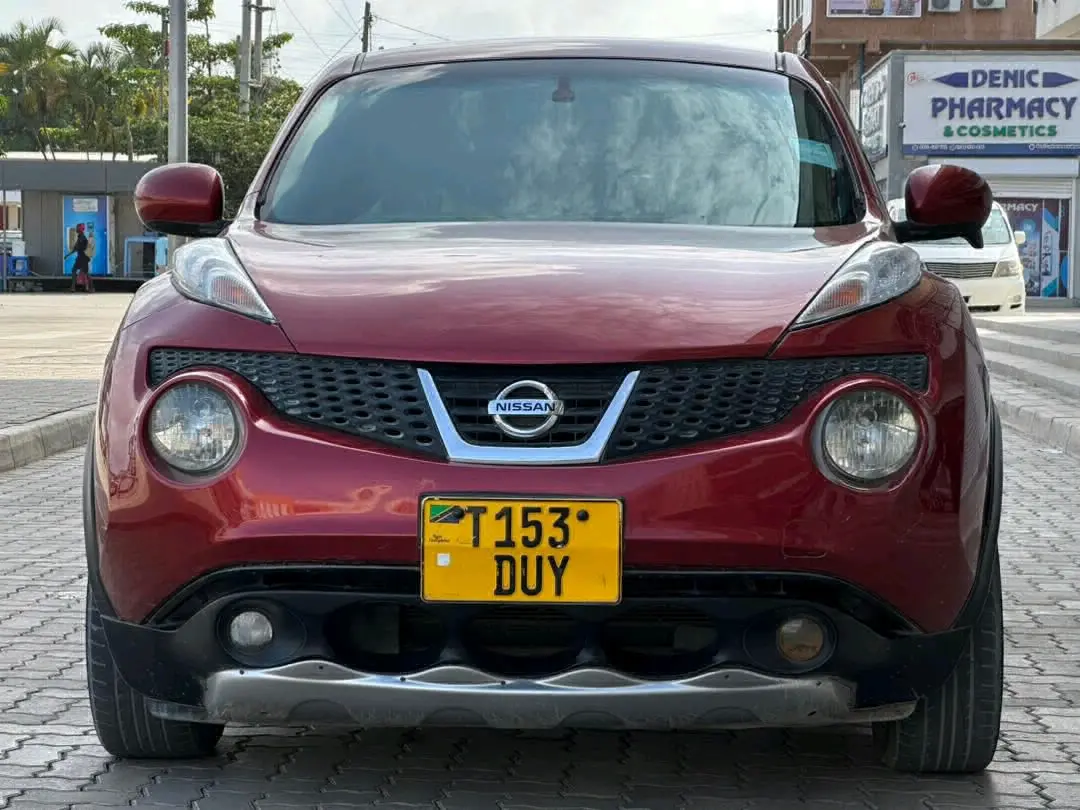Nissan Juke 2012 Maroon Automatic thumbnail 2