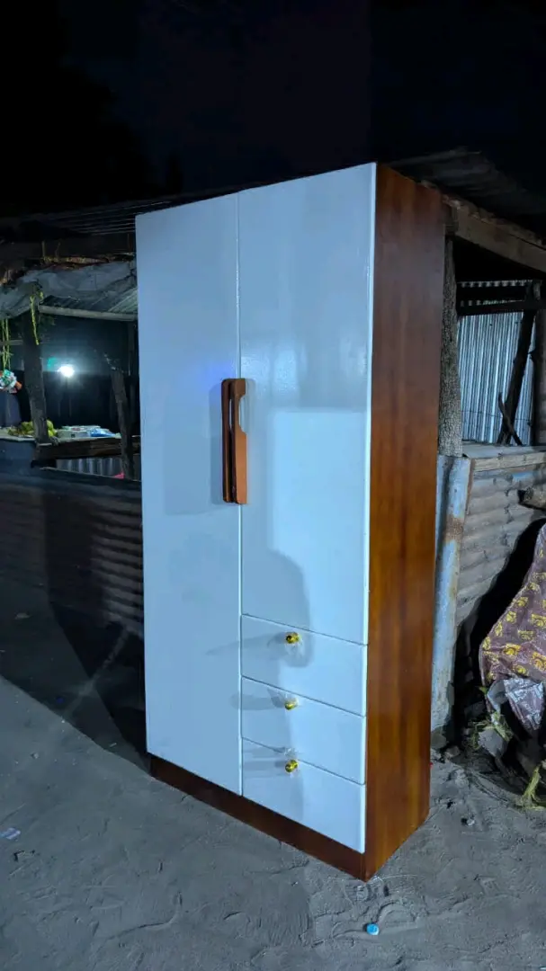 Kabati la Milango Miwili (Two-Door Wardrobe) thumbnail 2