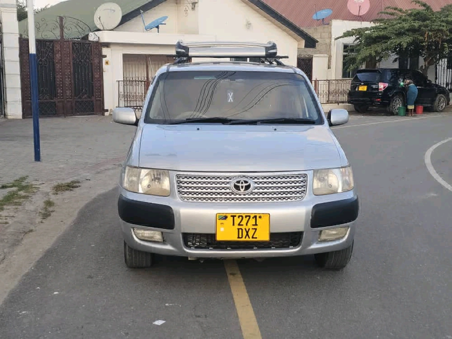 Toyota Succeed DXZ Station Wagon 2006