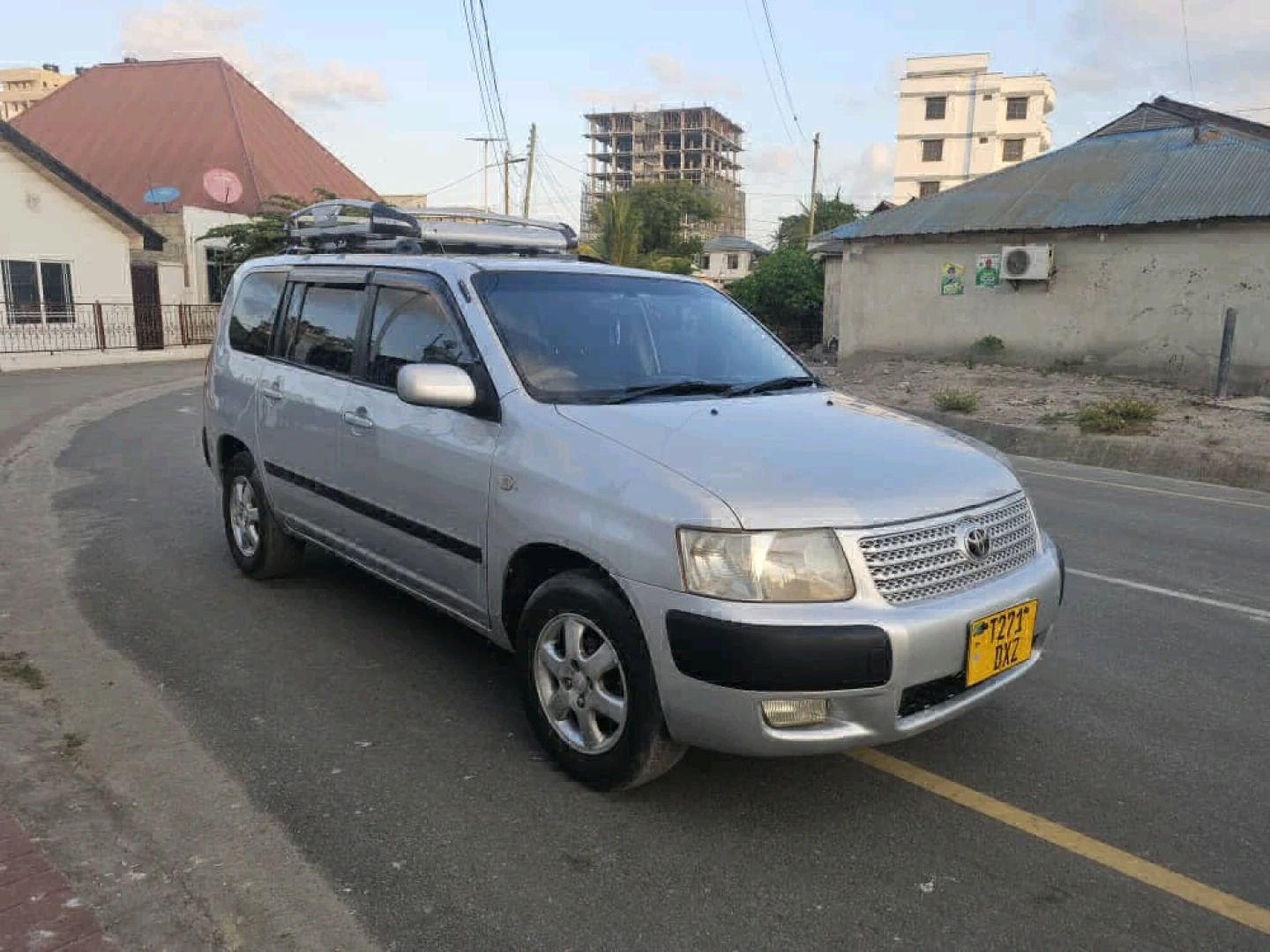 Toyota Succeed DXZ Station Wagon 2006 thumbnail 4