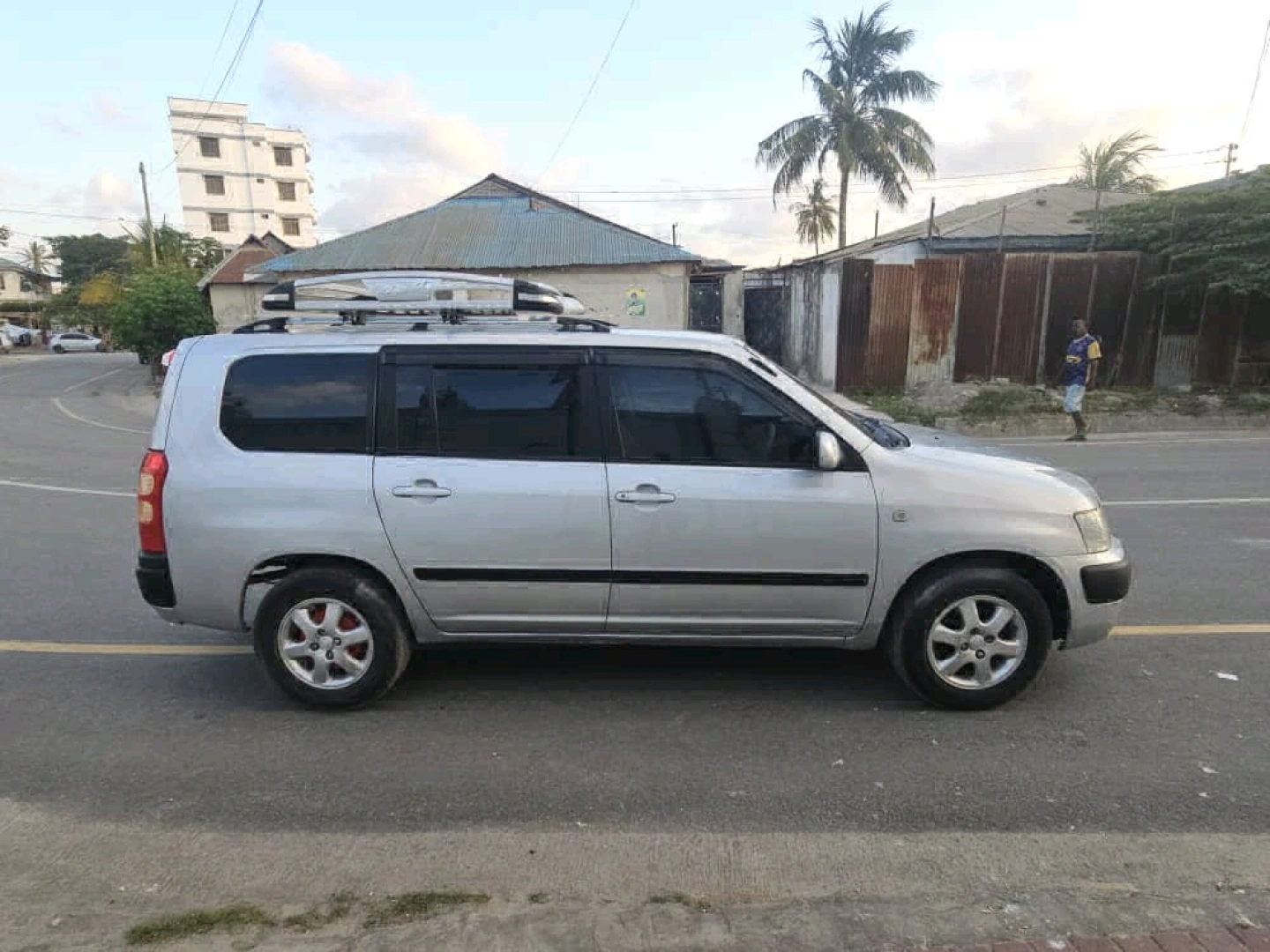 Toyota Succeed DXZ Station Wagon 2006 thumbnail 7