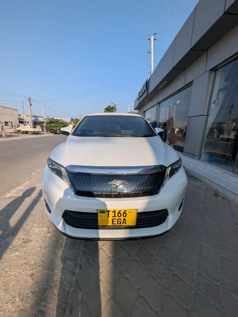 Toyota Harrier Anaconda 2015 thumbnail 3