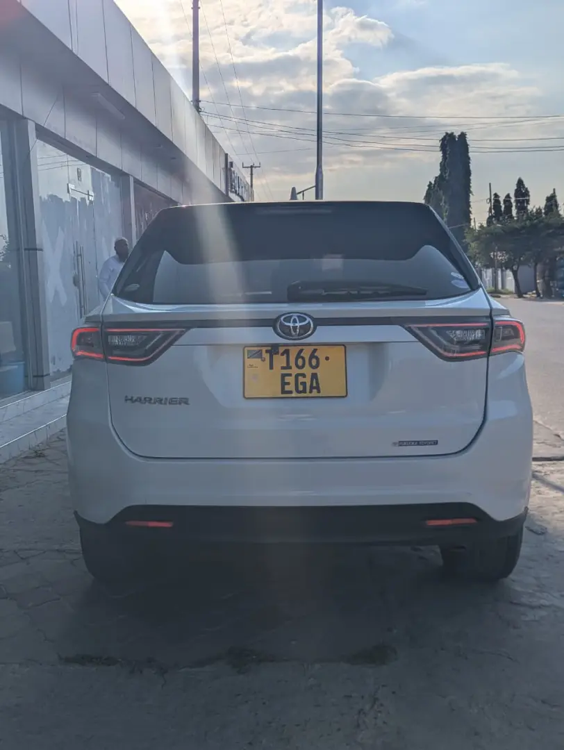 Toyota Harrier Anaconda 2015 thumbnail 6