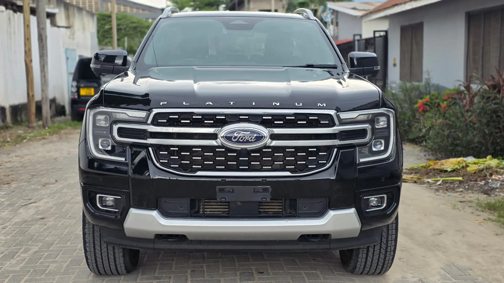 2025 Ford Ranger Platinum Edition thumbnail 5