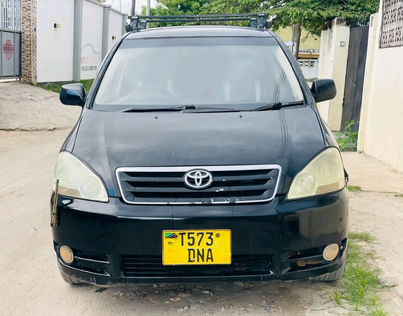Black Toyota Ipsum New Model 2AZ Engine