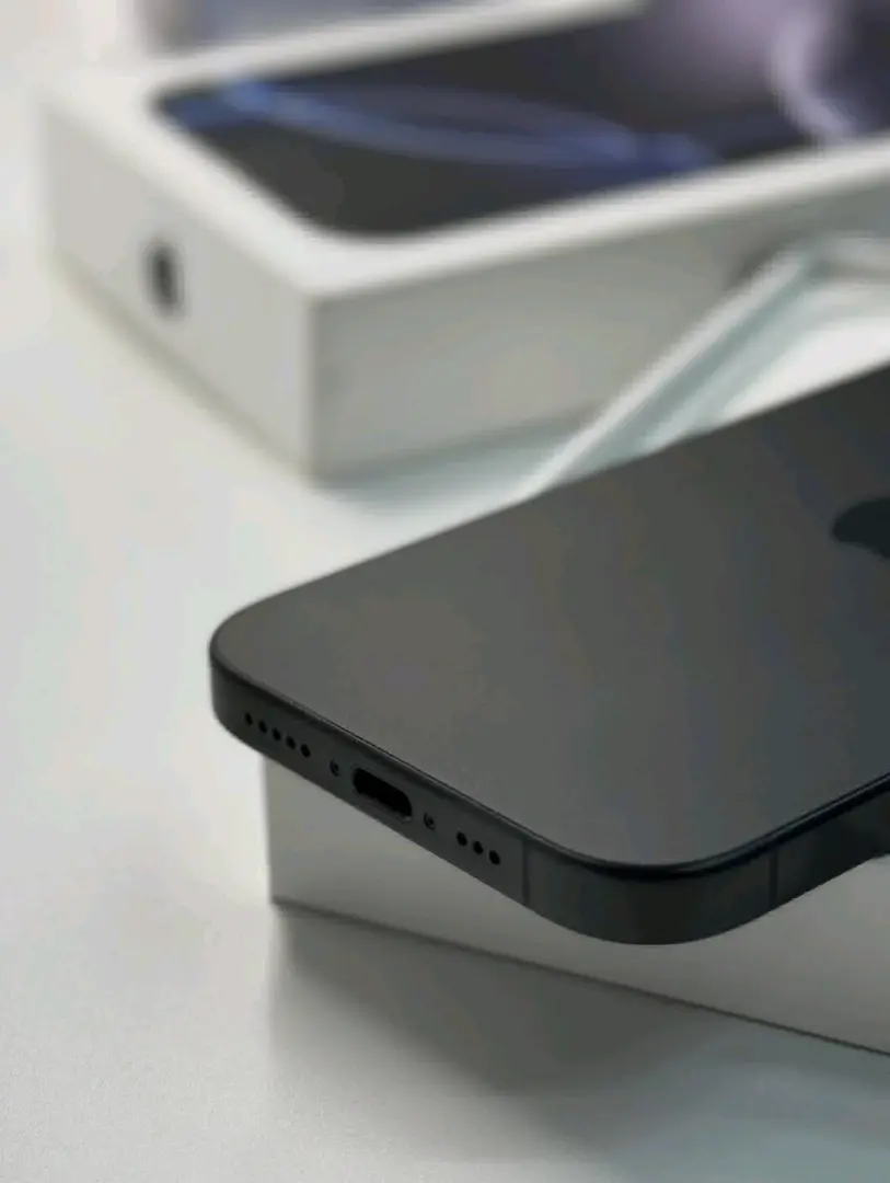 Used iPhone 16 Pro Wholesale Price thumbnail 6