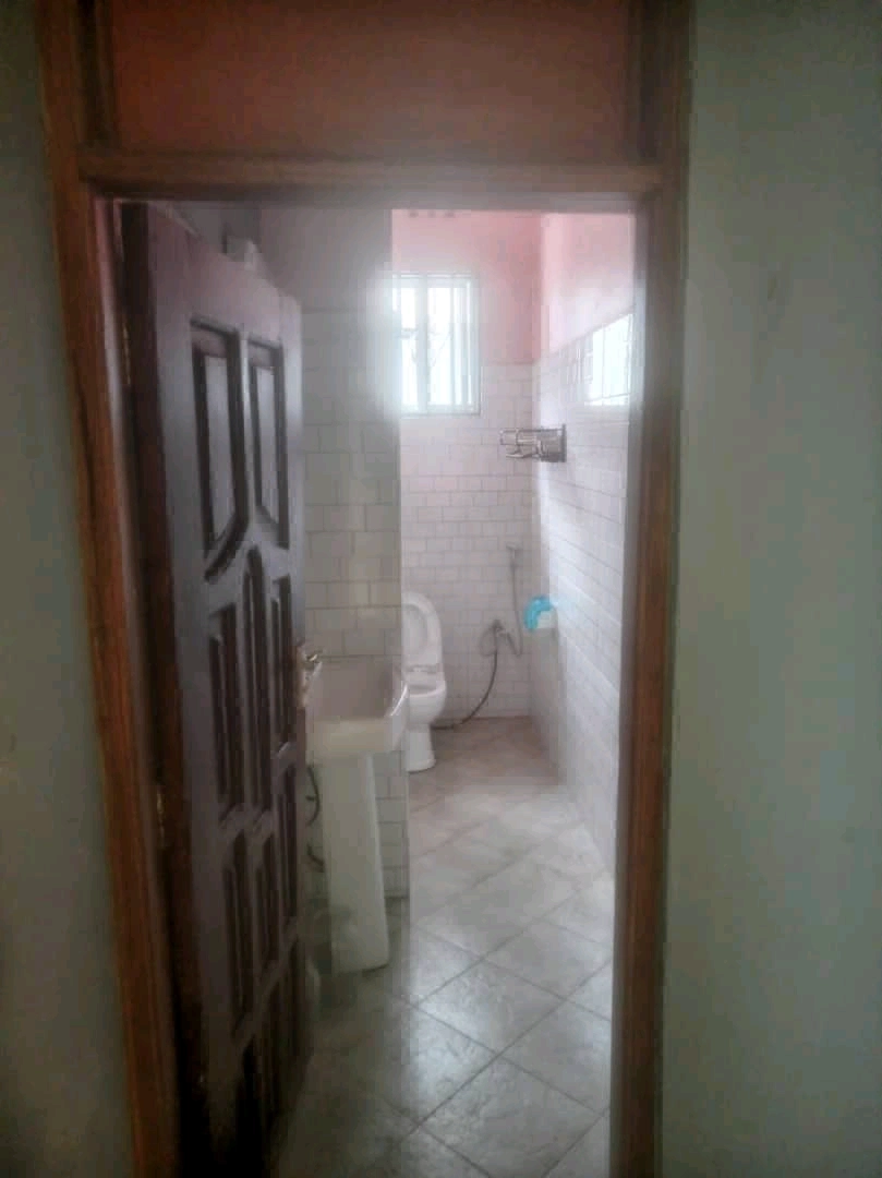 5 Bedroom House for Rent Usa River thumbnail 9