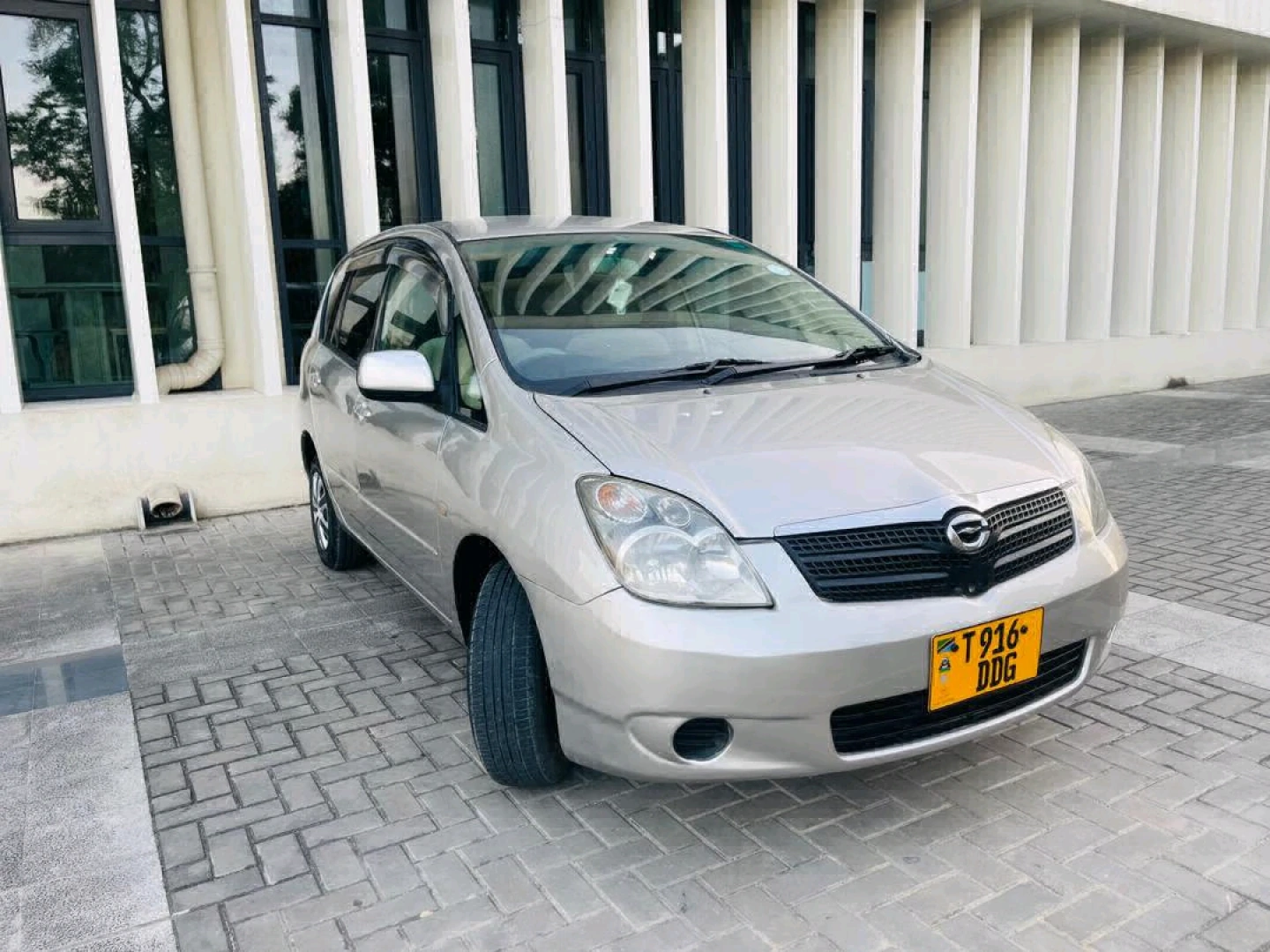 Toyota Spacio 2003 Model thumbnail 4
