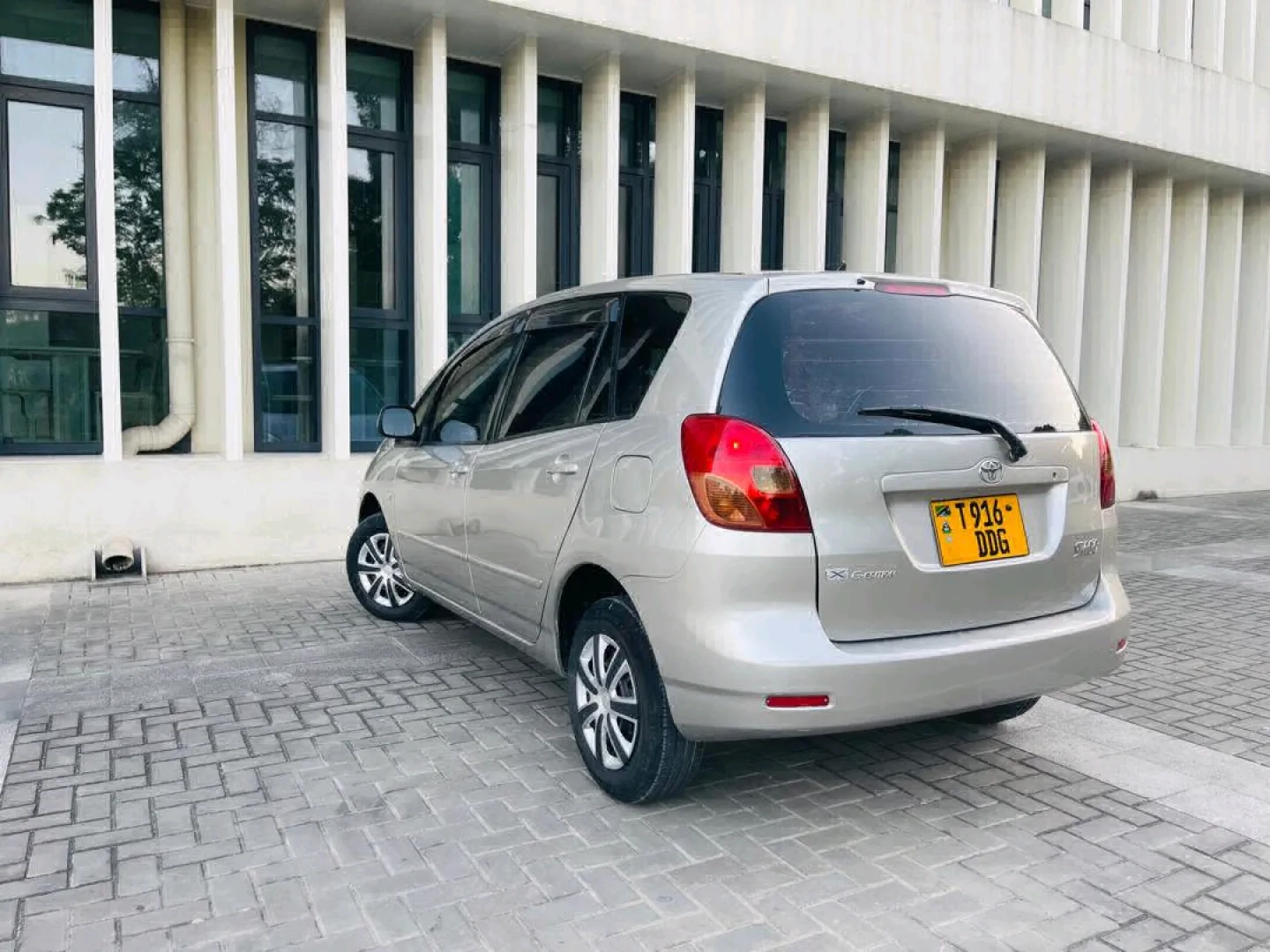 Toyota Spacio 2003 Model thumbnail 6