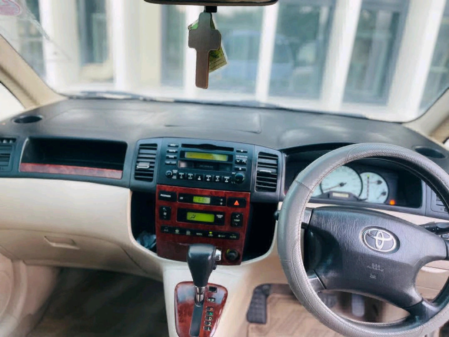 Toyota Spacio 2003 Model thumbnail 8