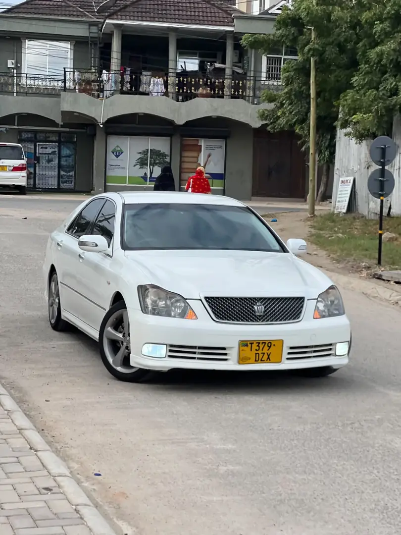 Toyota Crown Athlete 2006 thumbnail 7