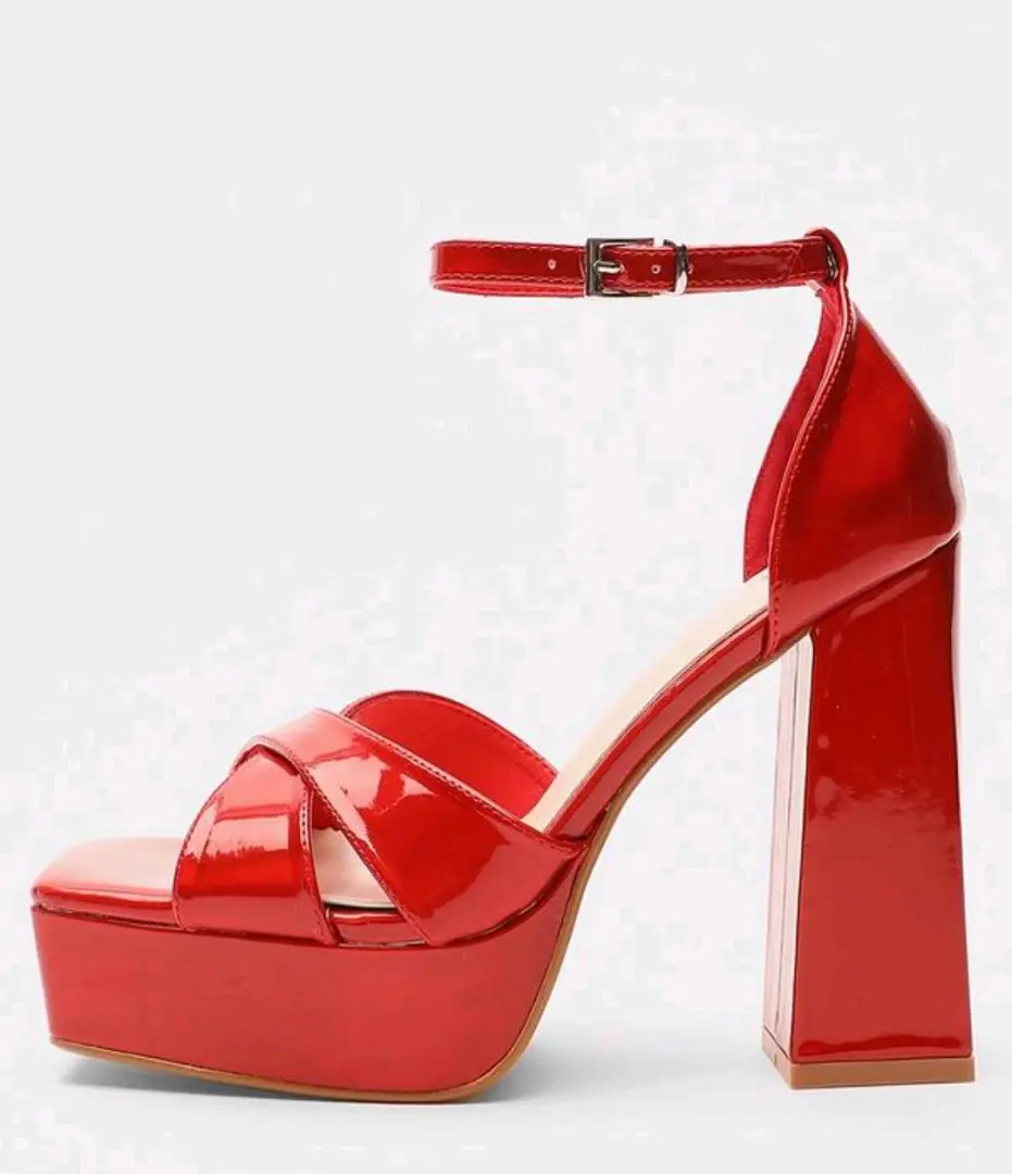 Quiz Ladies Red Platform Sandals thumbnail 2