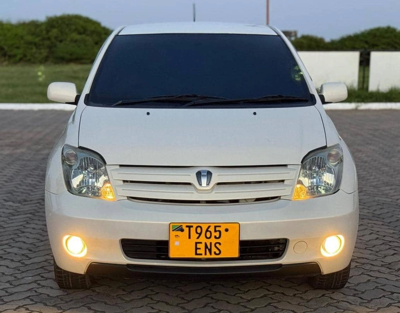 Toyota Ist 2004, 1290 CC, Clean Condition
