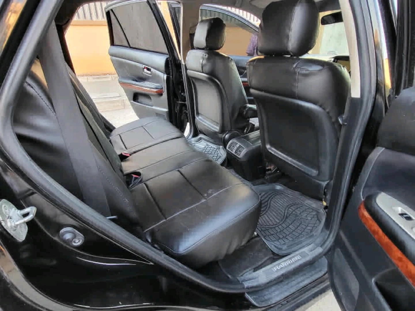 Black Toyota Harrier SUV 2006 Model thumbnail 6