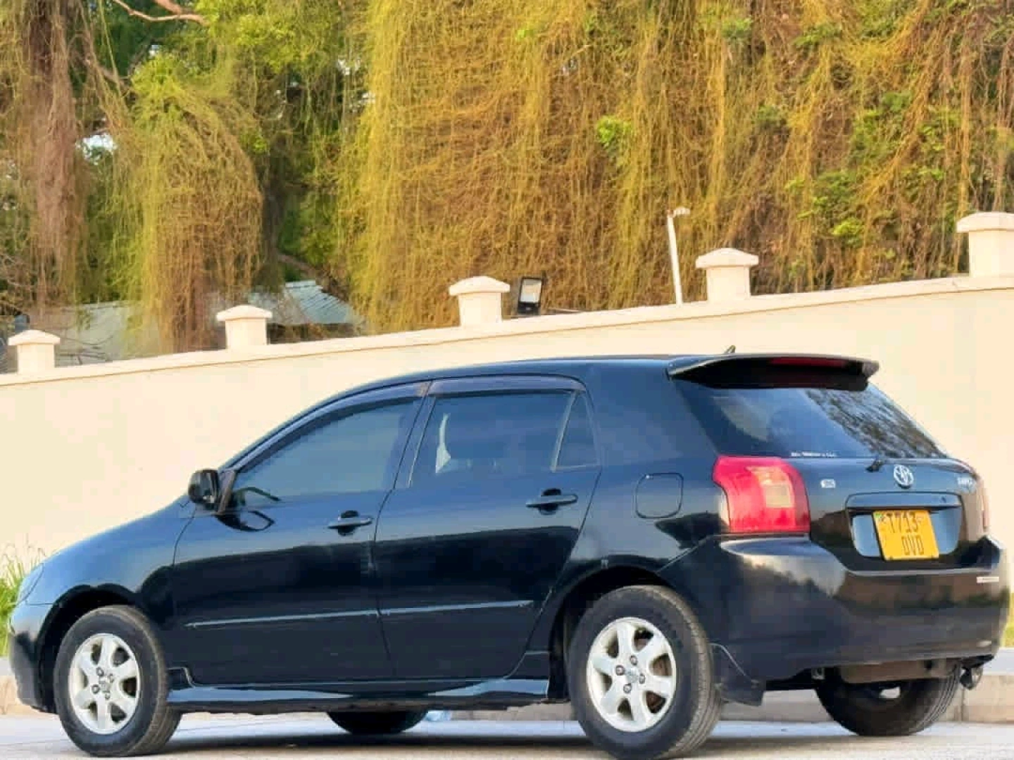 Toyota RunX 2005 Black Low Mileage thumbnail 3