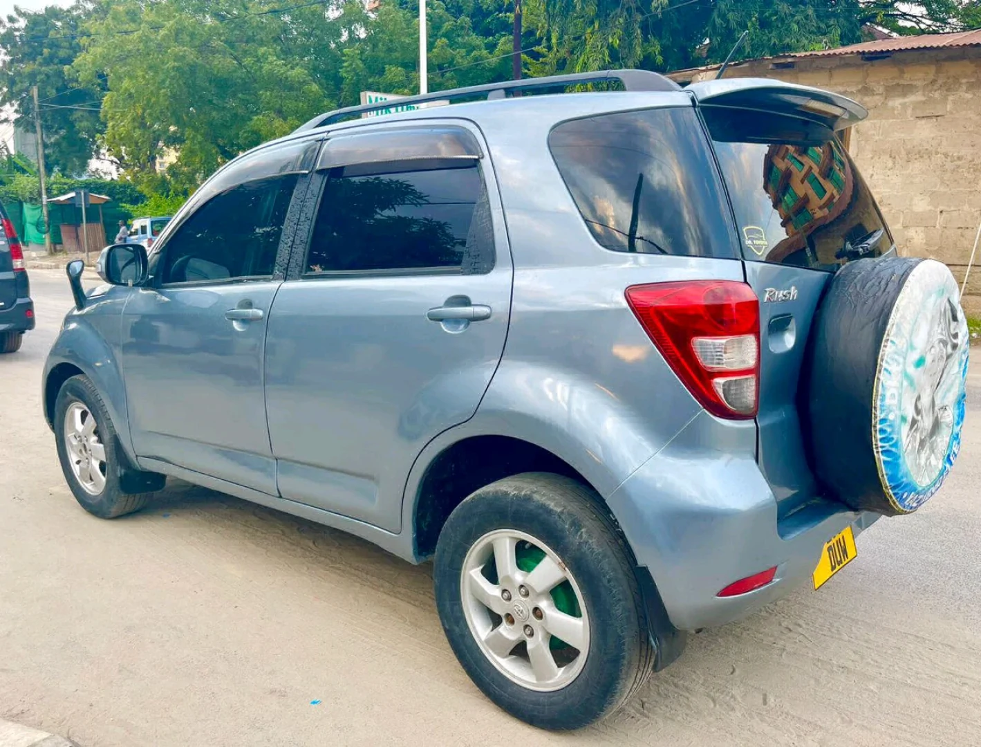 Toyota Rush G SUV 1490cc Low Mileage thumbnail 4